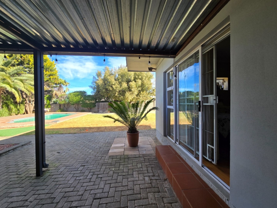 4 Bedroom Property for Sale in Dan Pienaar Free State